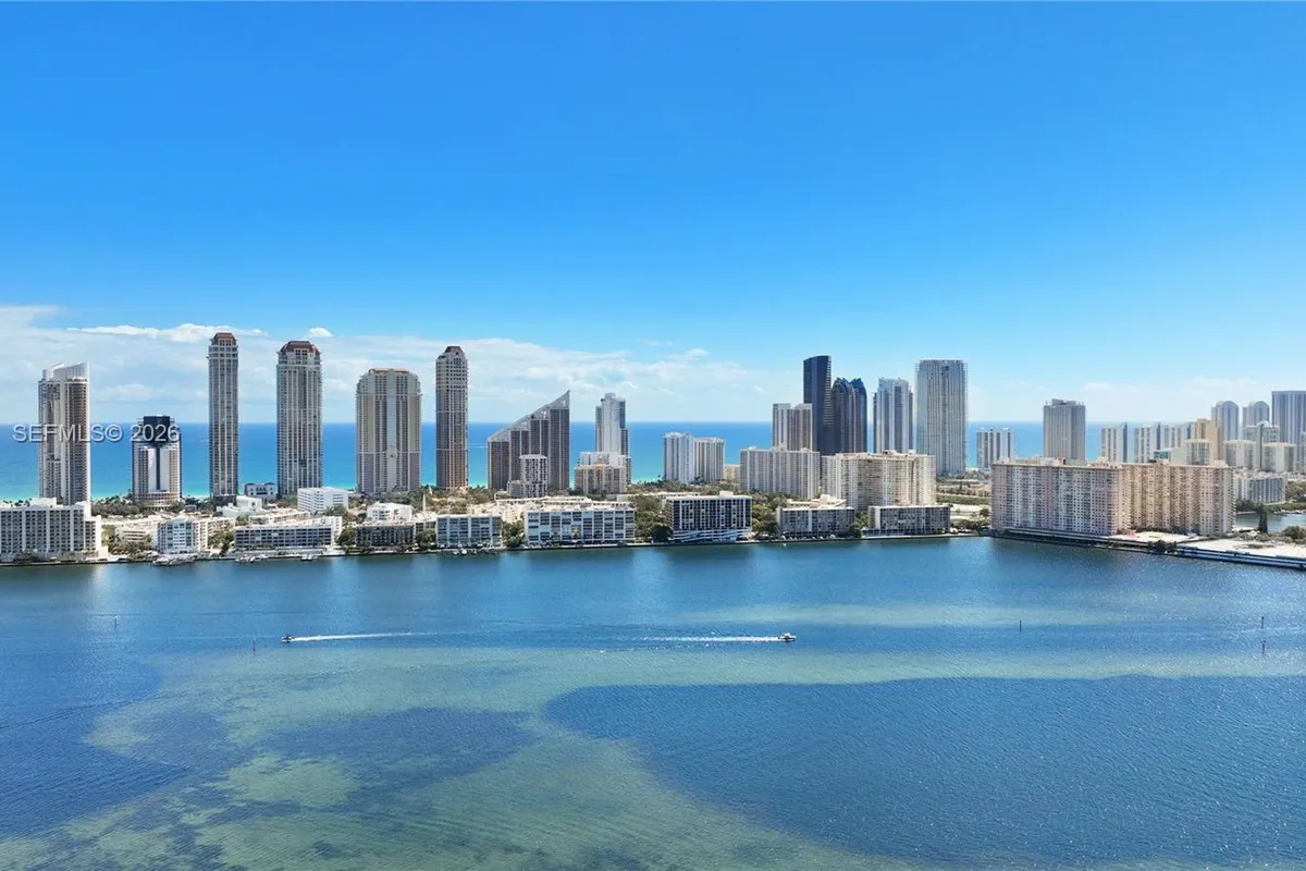 3201 NE 183rd St # 2906, Aventura FL 33160