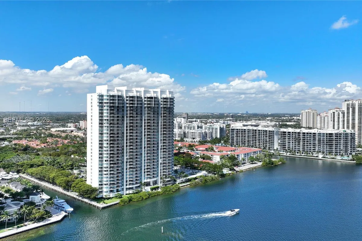 3201 NE 183rd St # 2906, Aventura FL 33160