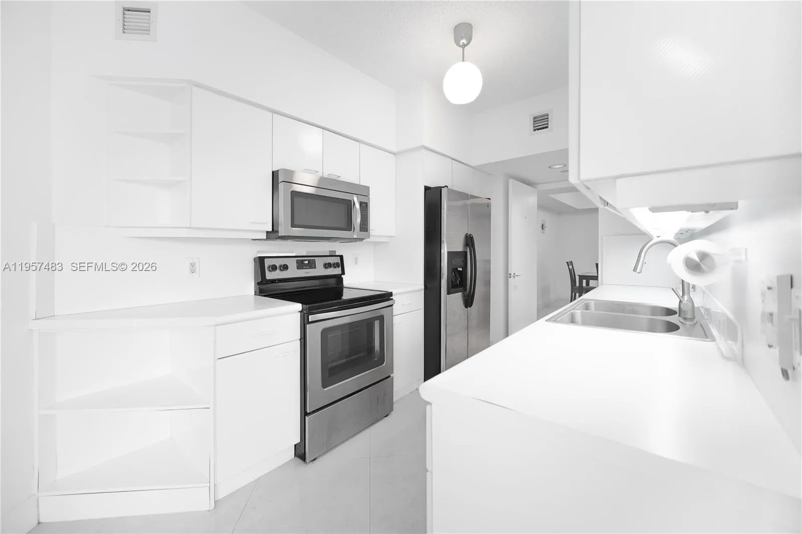 16445 Collins Ave # 222, Sunny Isles Beach FL 33160