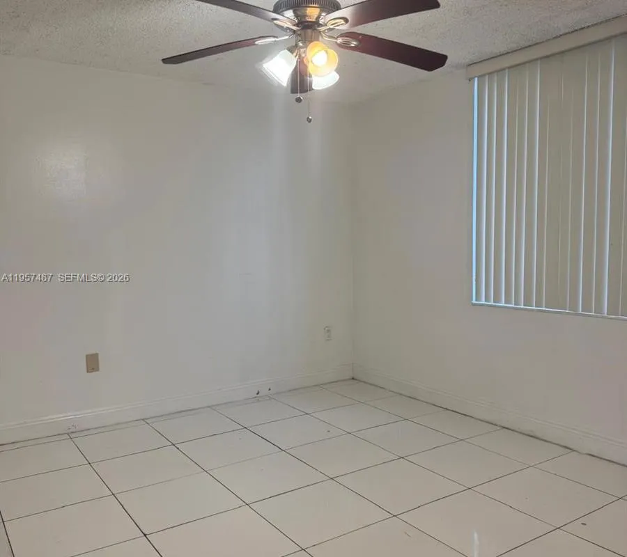 10000 NW 80th Ct # 2261, Hialeah Gardens FL 33016