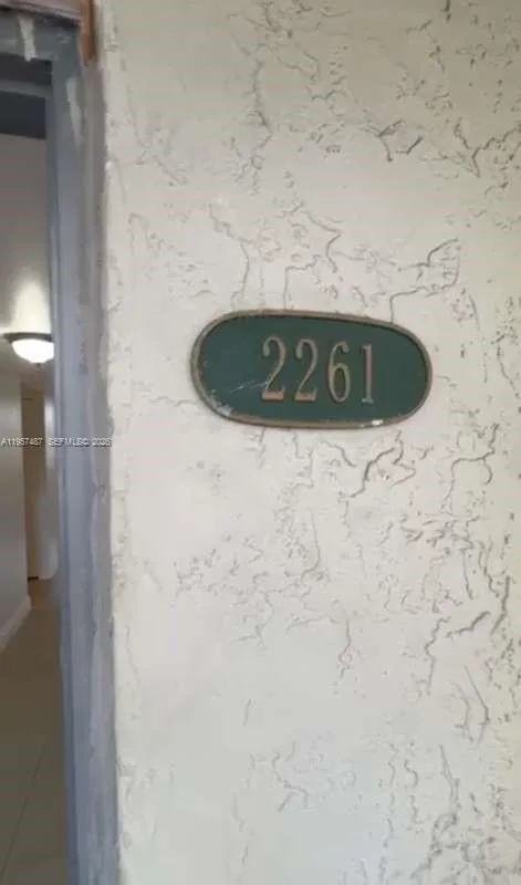 10000 NW 80th Ct # 2261, Hialeah Gardens FL 33016