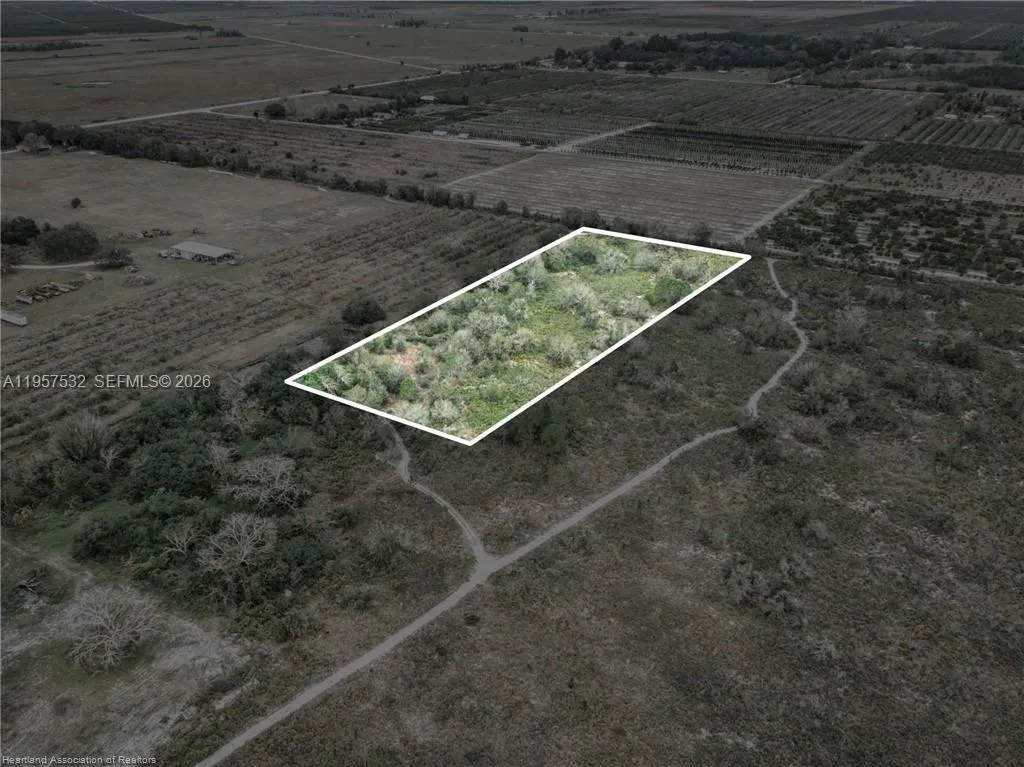 701 Jolly Lane, Lorida FL 33857