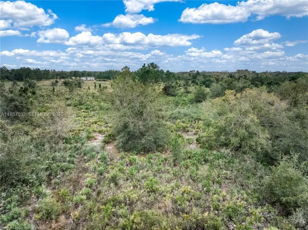 701 Jolly Lane, Lorida FL 33857