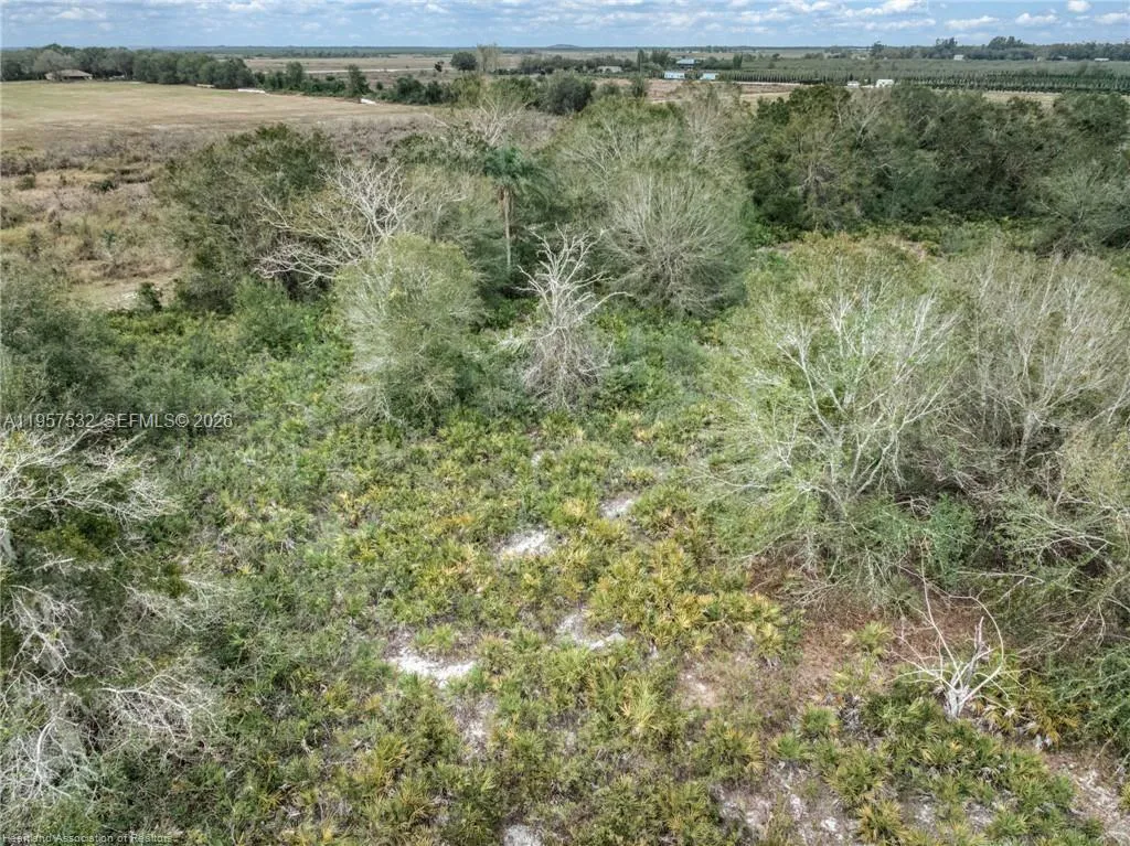 701 Jolly Lane, Lorida FL 33857