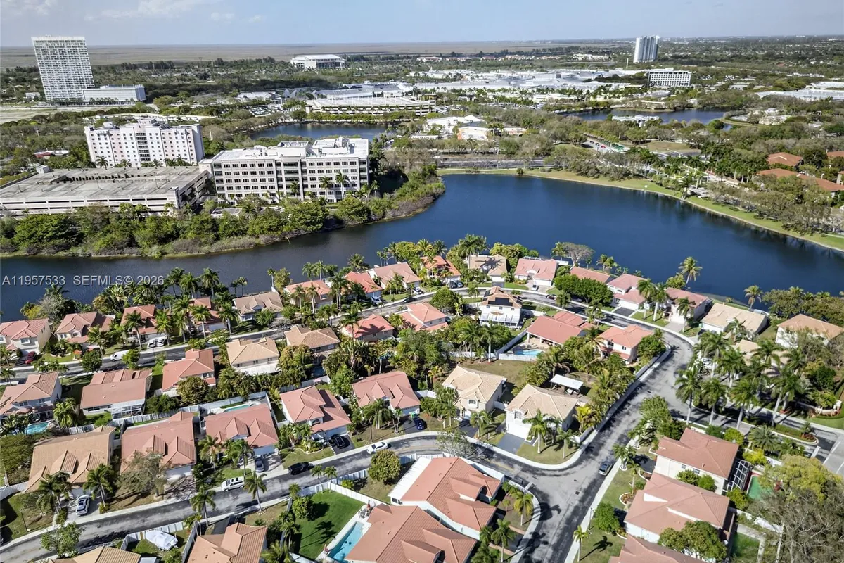 1485 NW 129th Ter, Sunrise FL 33323