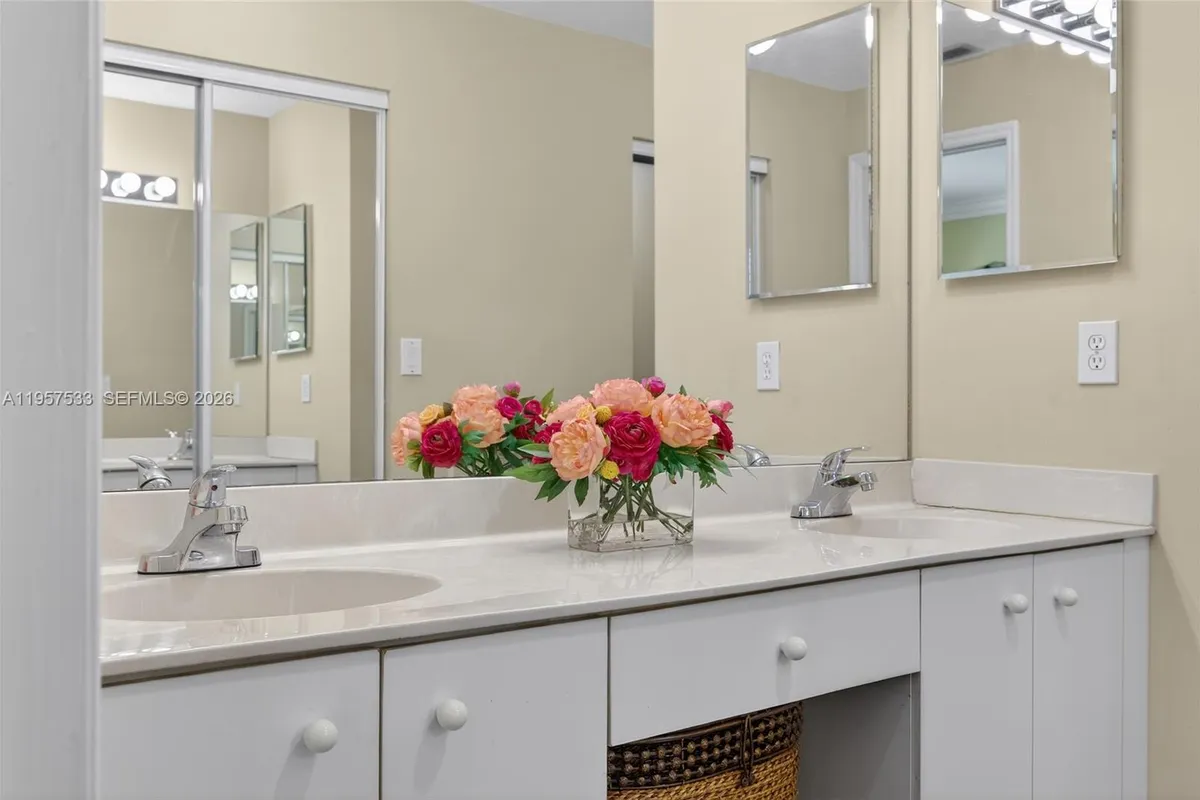 1485 NW 129th Ter, Sunrise FL 33323