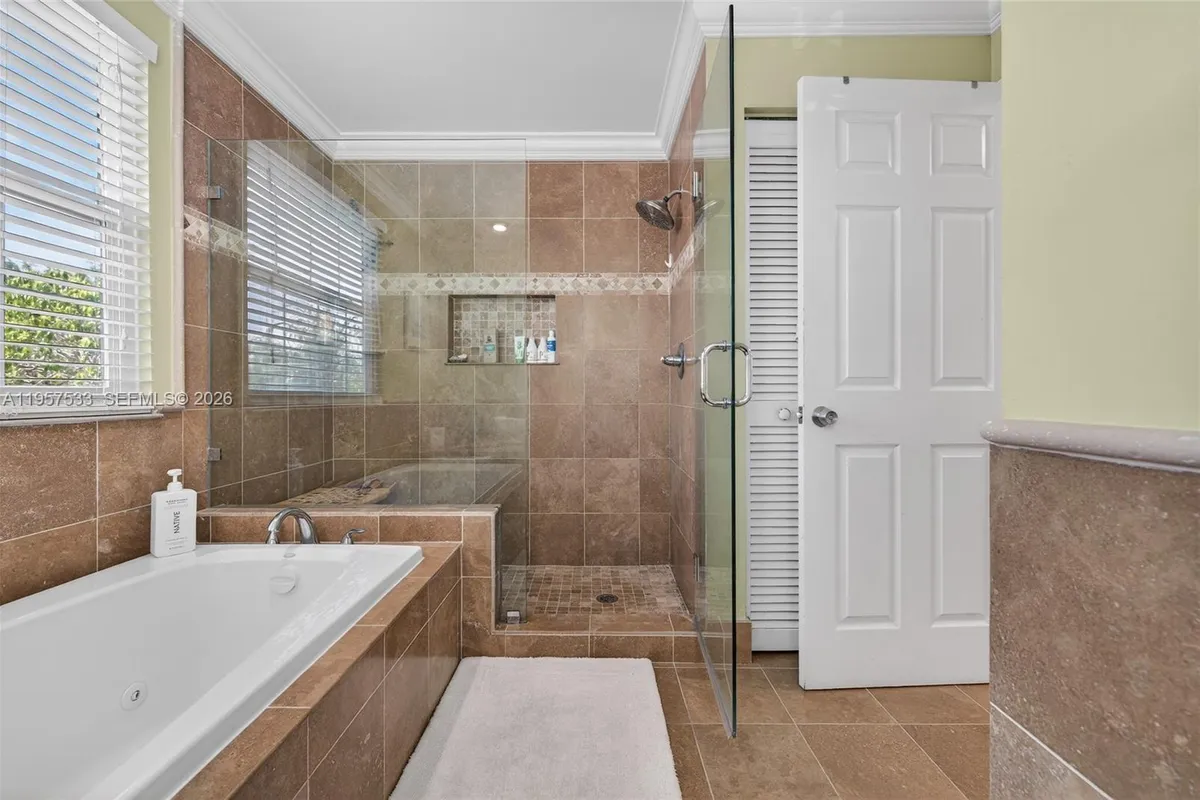 1485 NW 129th Ter, Sunrise FL 33323