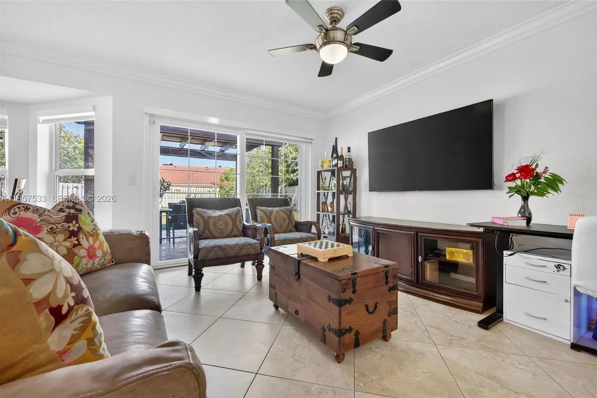 1485 NW 129th Ter, Sunrise FL 33323