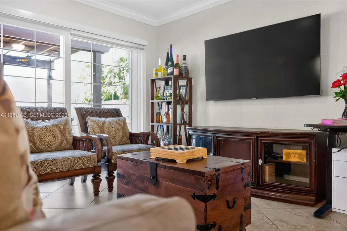 1485 NW 129th Ter, Sunrise FL 33323