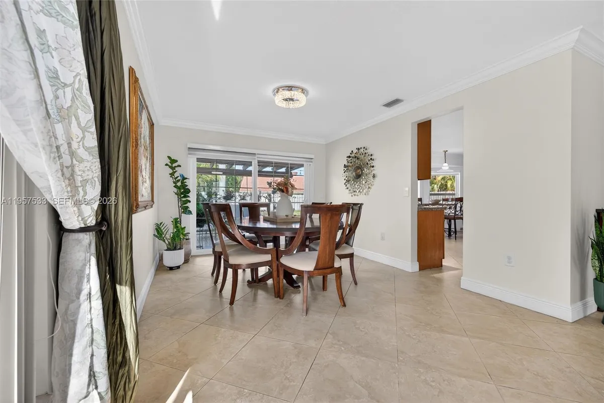 1485 NW 129th Ter, Sunrise FL 33323