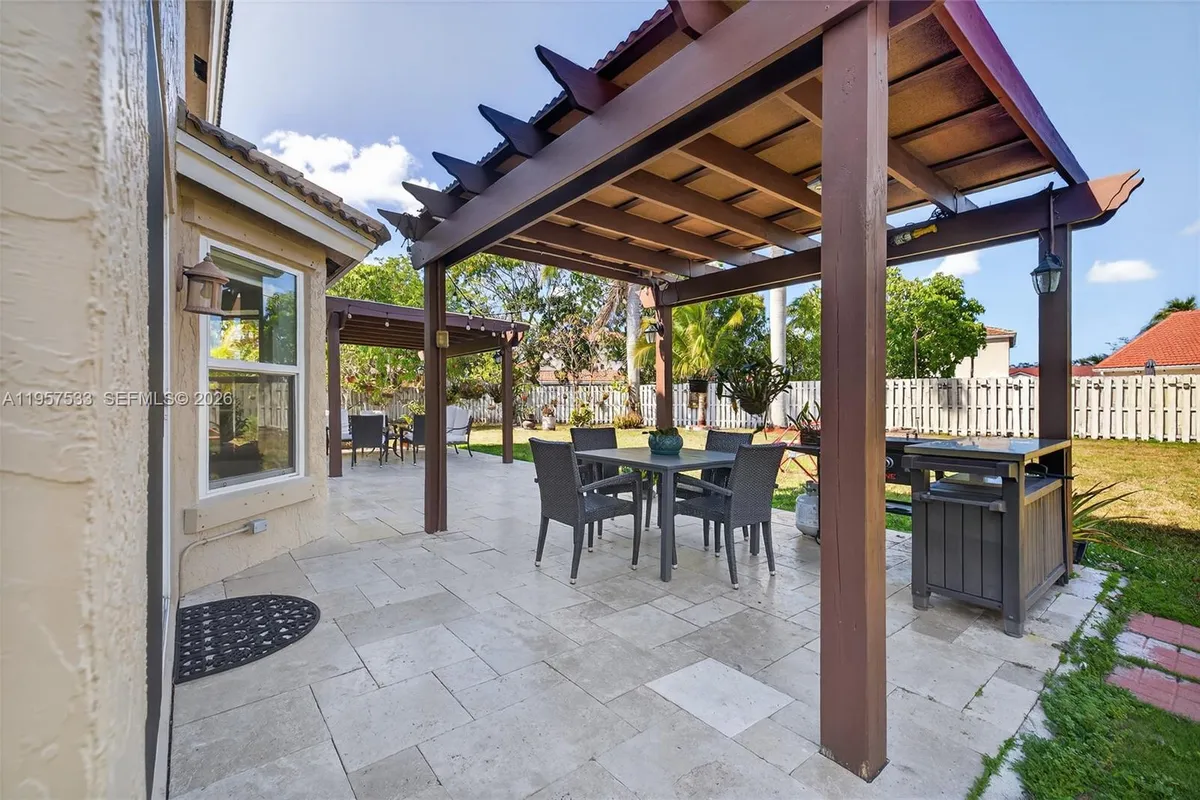 1485 NW 129th Ter, Sunrise FL 33323