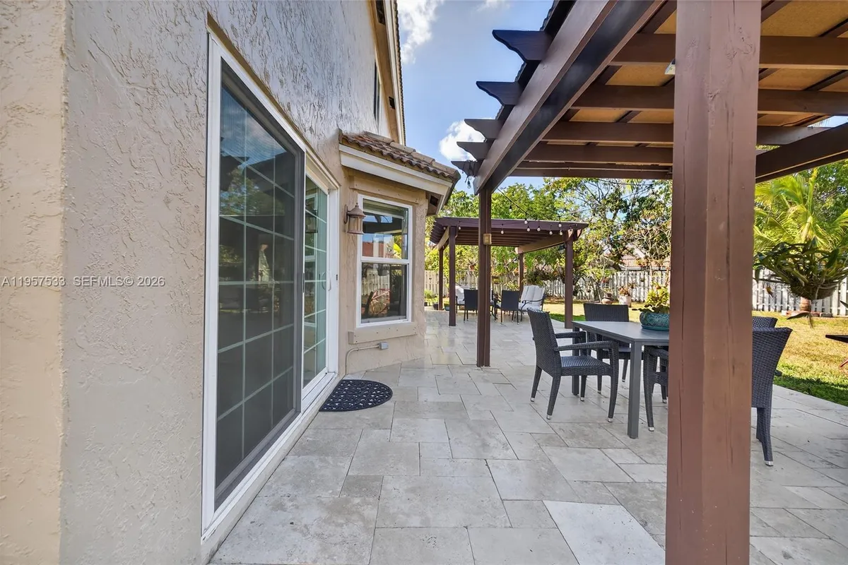 1485 NW 129th Ter, Sunrise FL 33323