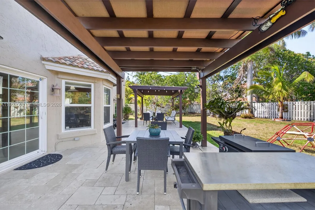 1485 NW 129th Ter, Sunrise FL 33323