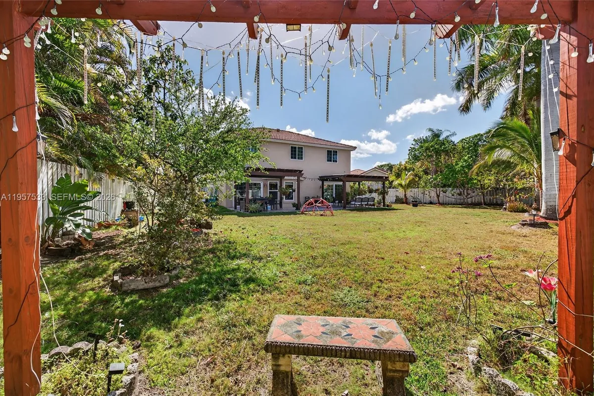 1485 NW 129th Ter, Sunrise FL 33323