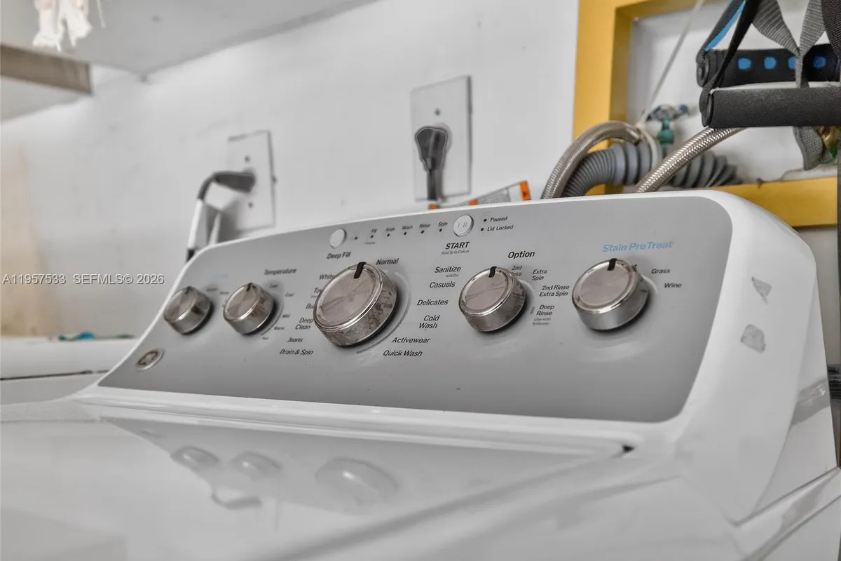 1485 NW 129th Ter, Sunrise FL 33323