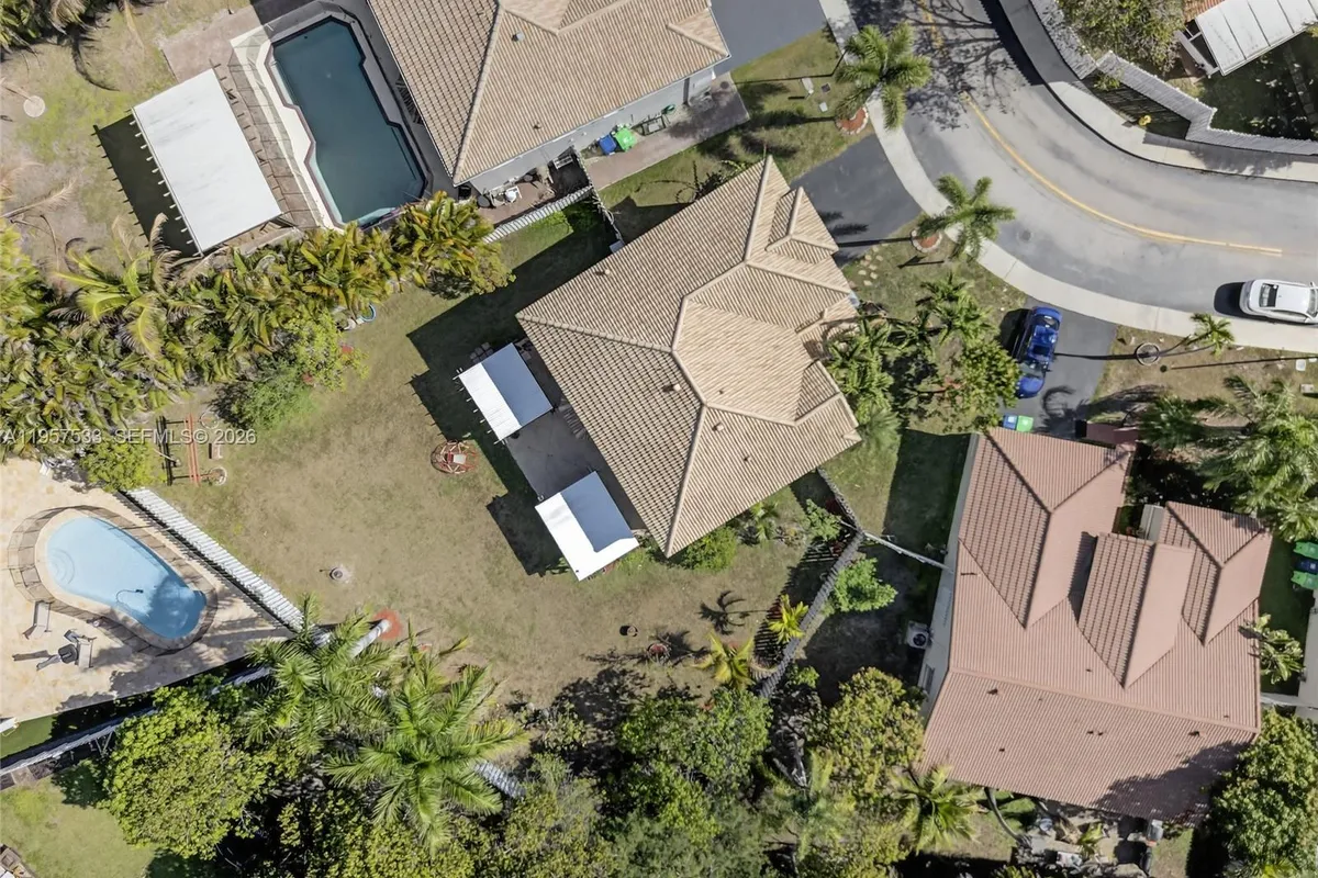 1485 NW 129th Ter, Sunrise FL 33323