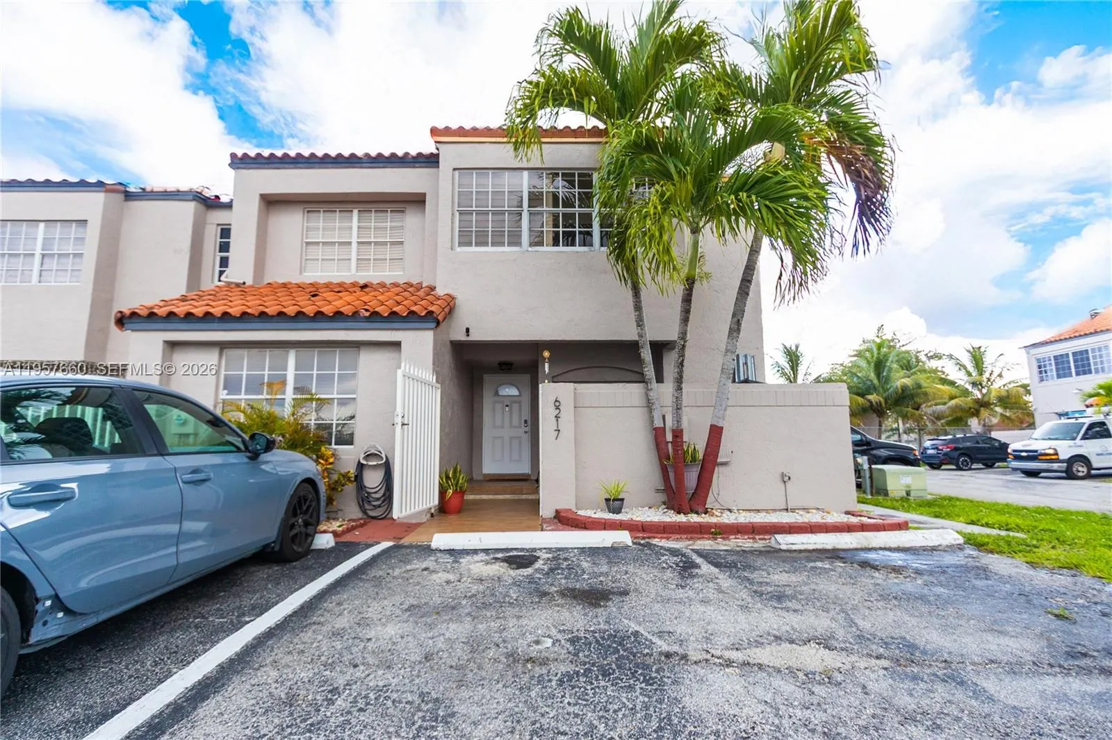 6217 SW 128th Pl, Miami FL 33183