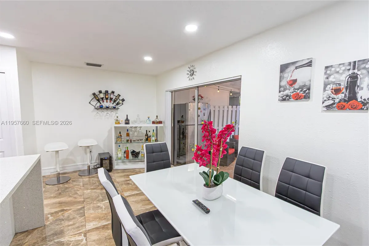 6217 SW 128th Pl, Miami FL 33183