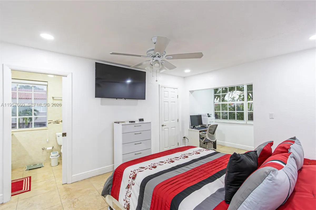 6217 SW 128th Pl, Miami FL 33183