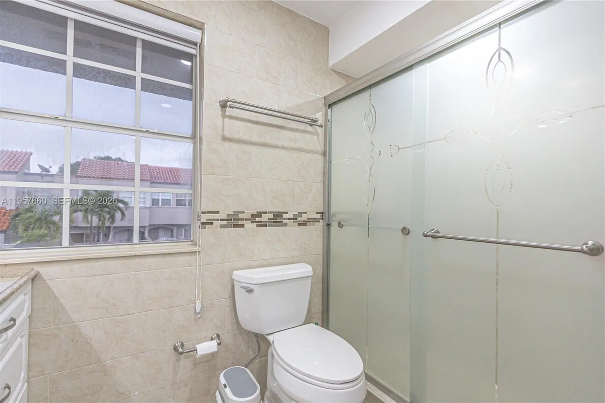 6217 SW 128th Pl, Miami FL 33183