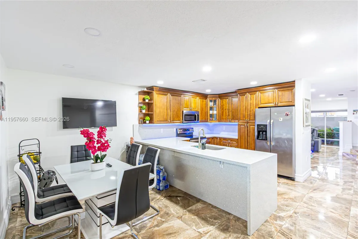 6217 SW 128th Pl, Miami FL 33183