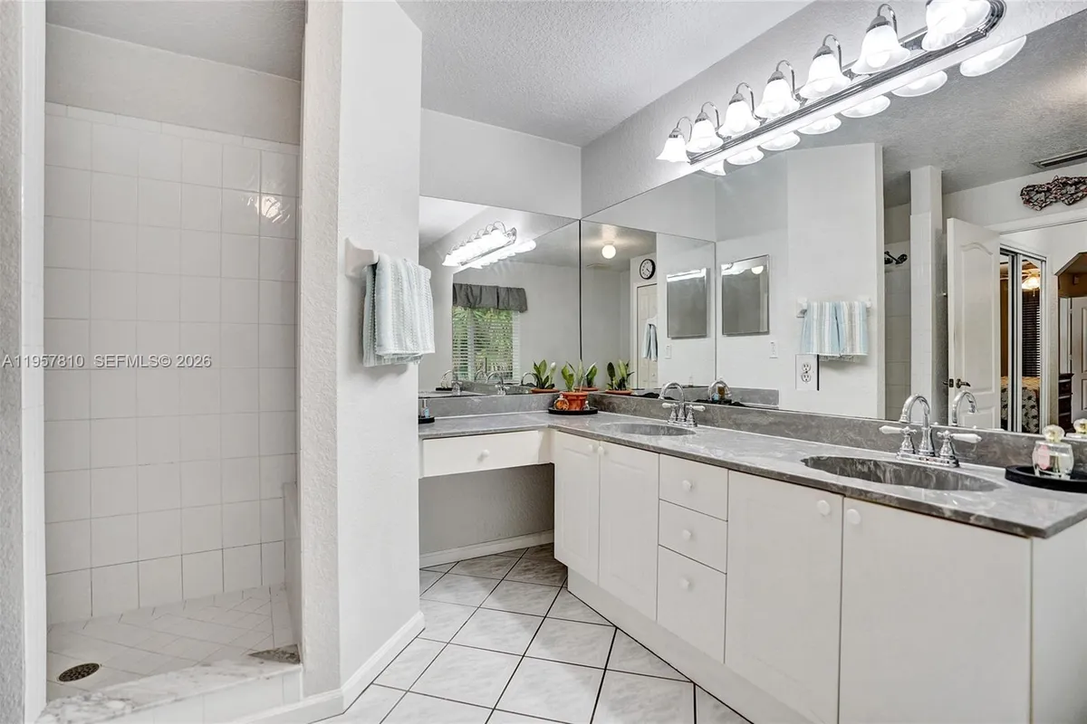 14808 N 69th St N, Loxahatchee FL 33470