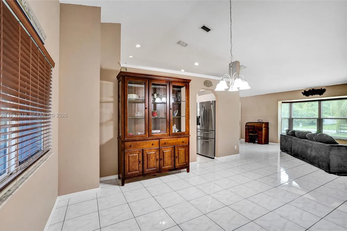 14808 N 69th St N, Loxahatchee FL 33470