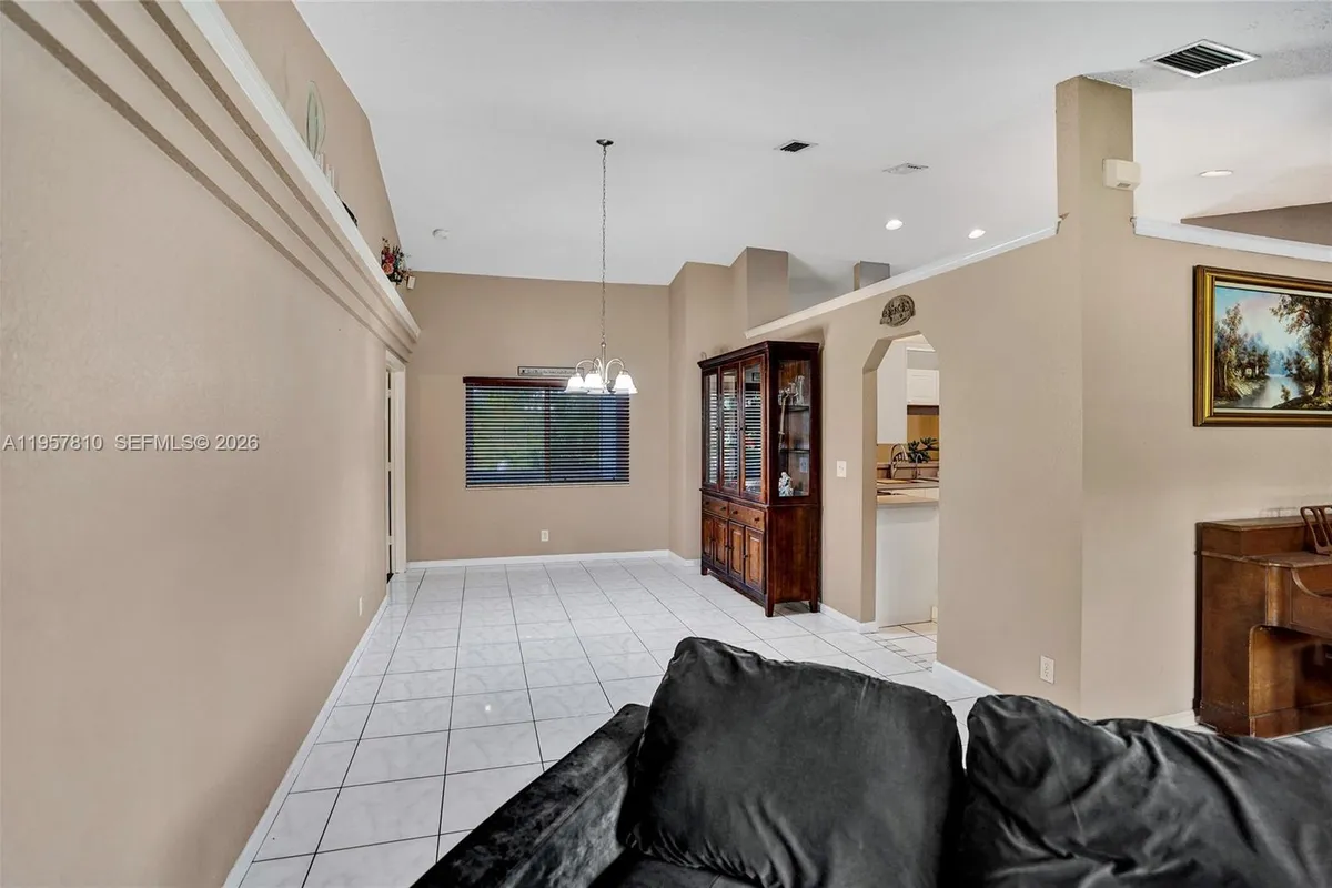 14808 N 69th St N, Loxahatchee FL 33470