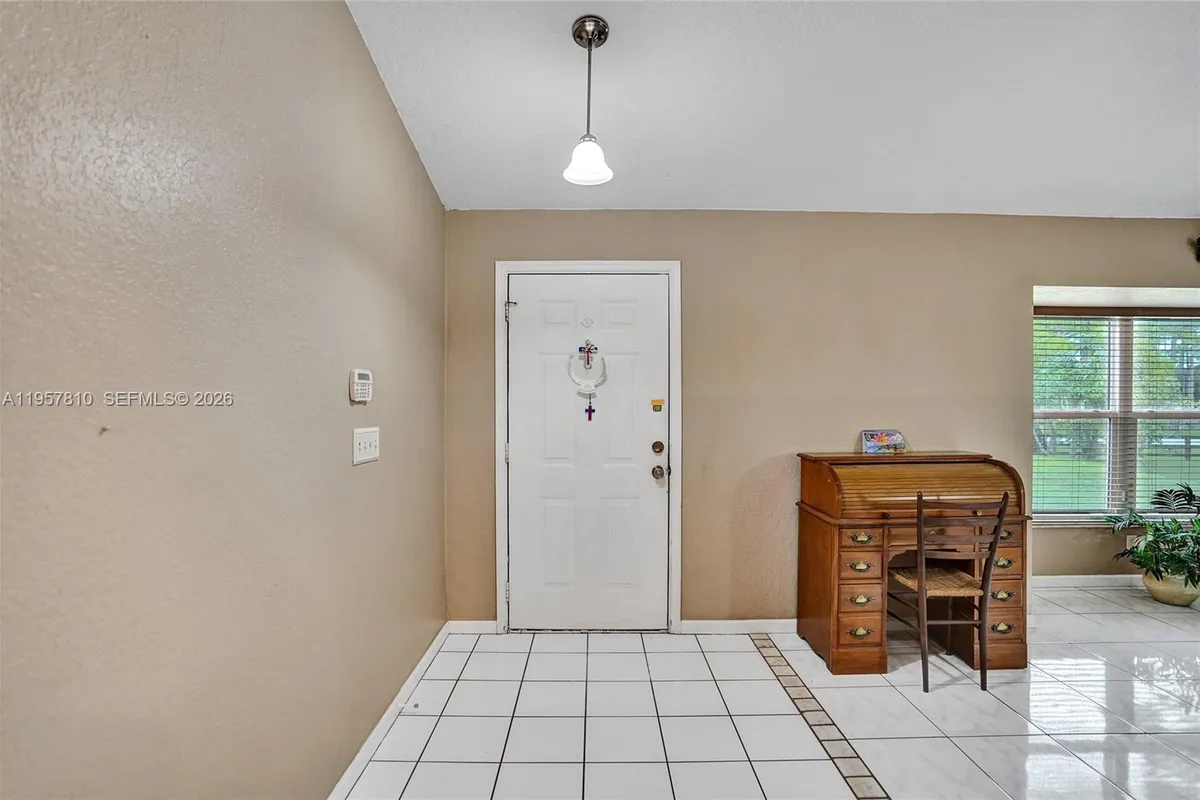 14808 N 69th St N, Loxahatchee FL 33470