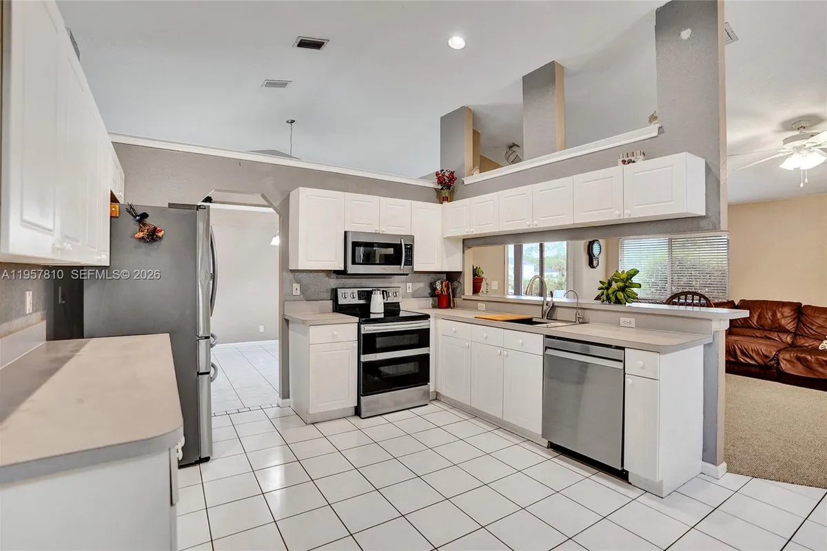 14808 N 69th St N, Loxahatchee FL 33470