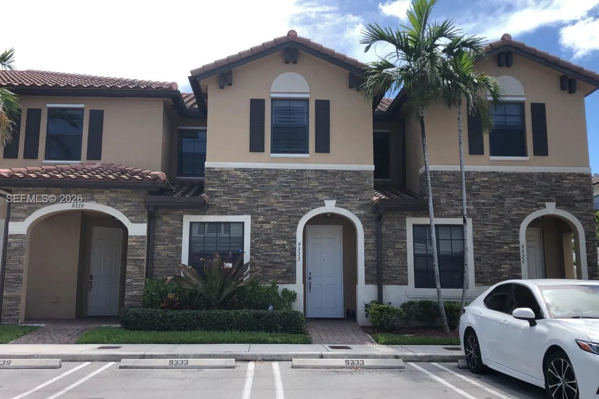9333 W 33rd Lane # 9333, Hialeah Gardens FL 33018
