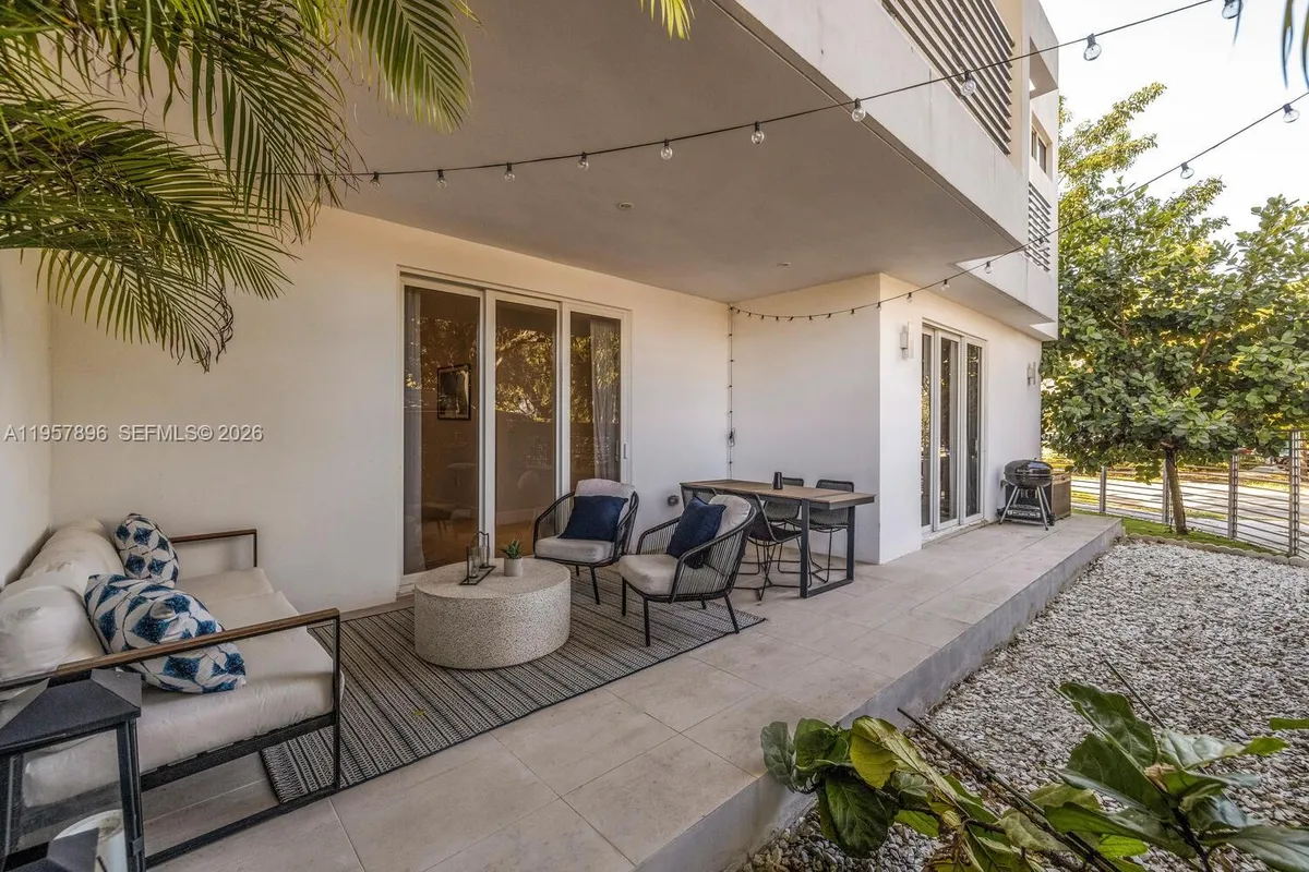 2851 SW 33rd Ct # 2851, Miami FL 33133