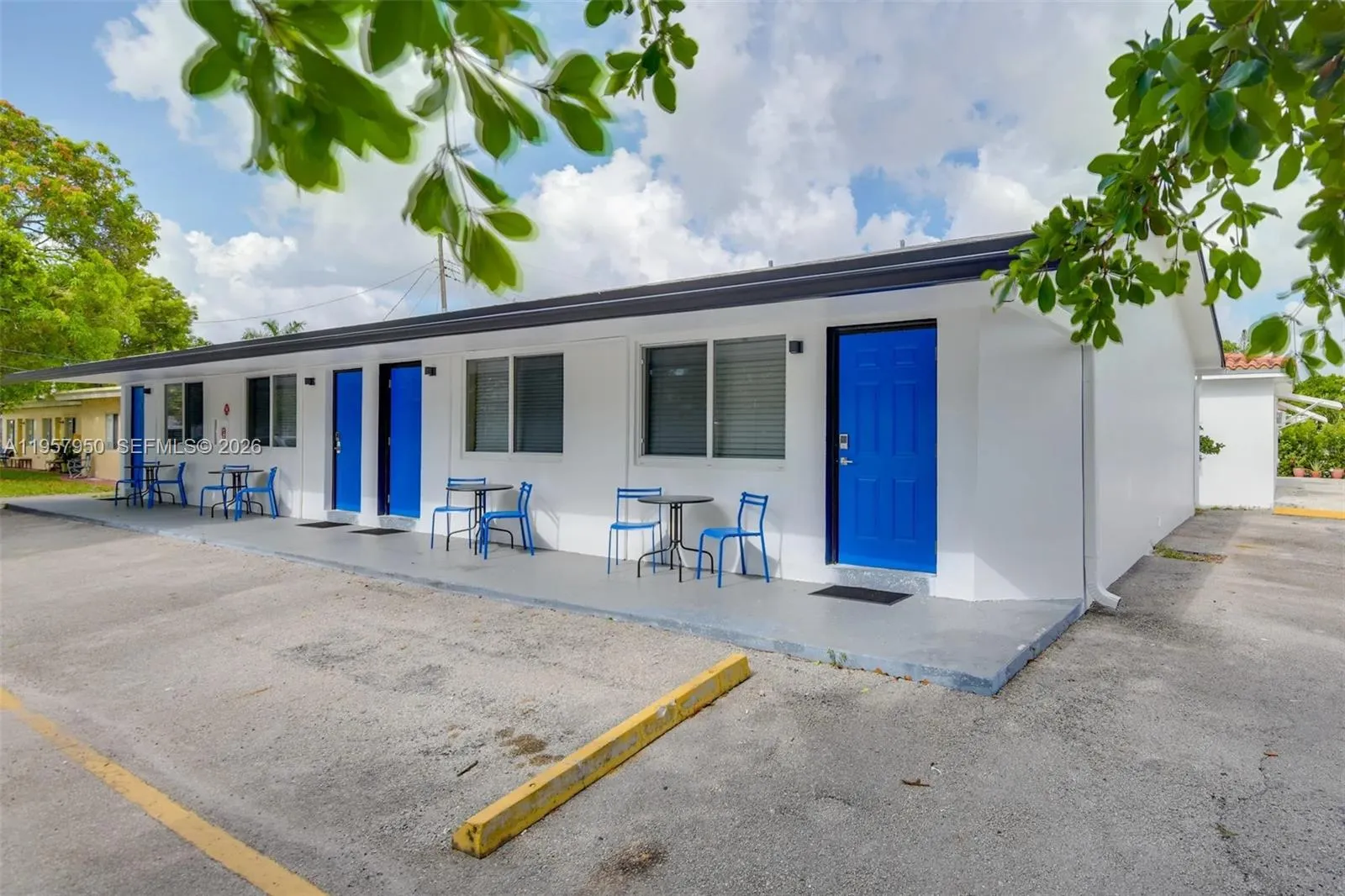 412 NE 4th Ave, Hallandale Beach FL 33009