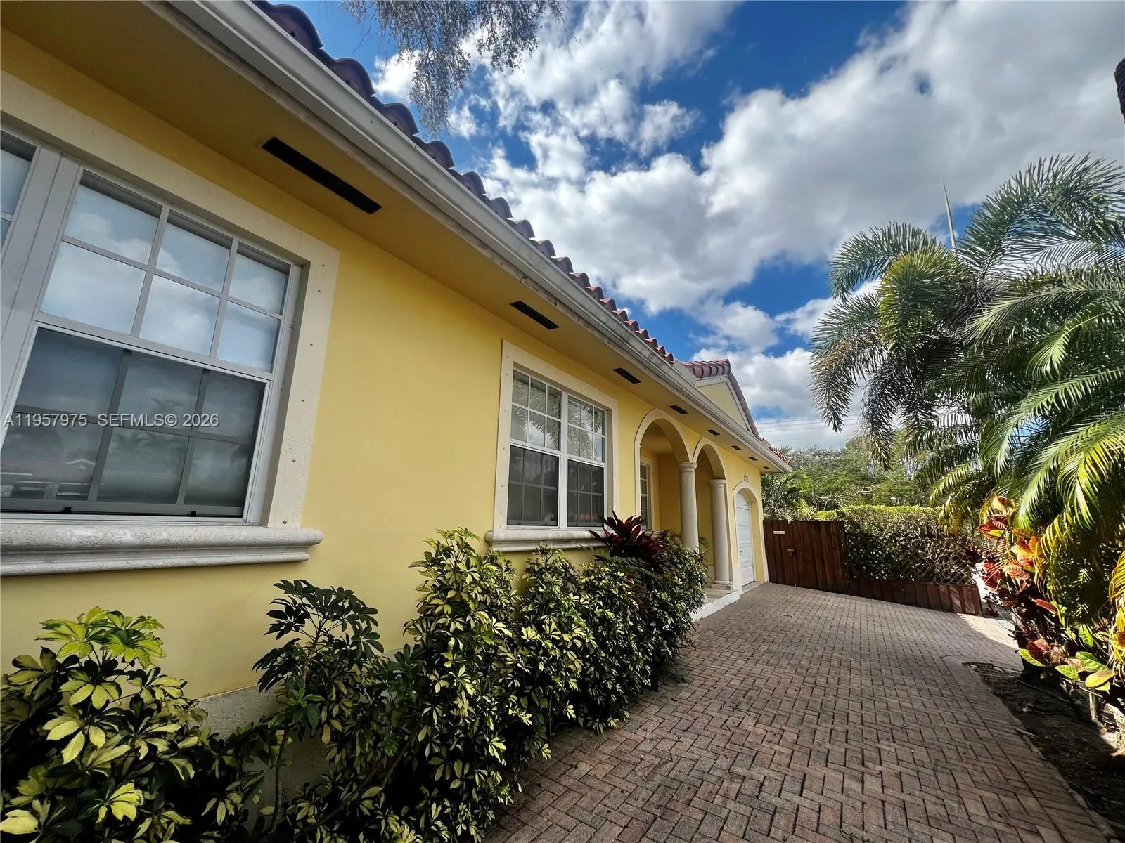 2301 SW 22nd Ave, Miami FL 33145