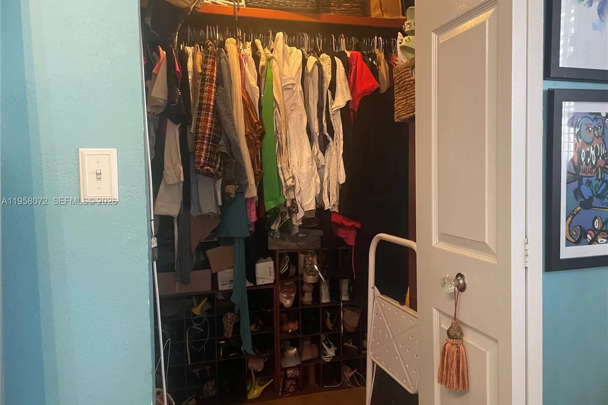 8851 NW 119th St # 6102, Hialeah Gardens FL 33018