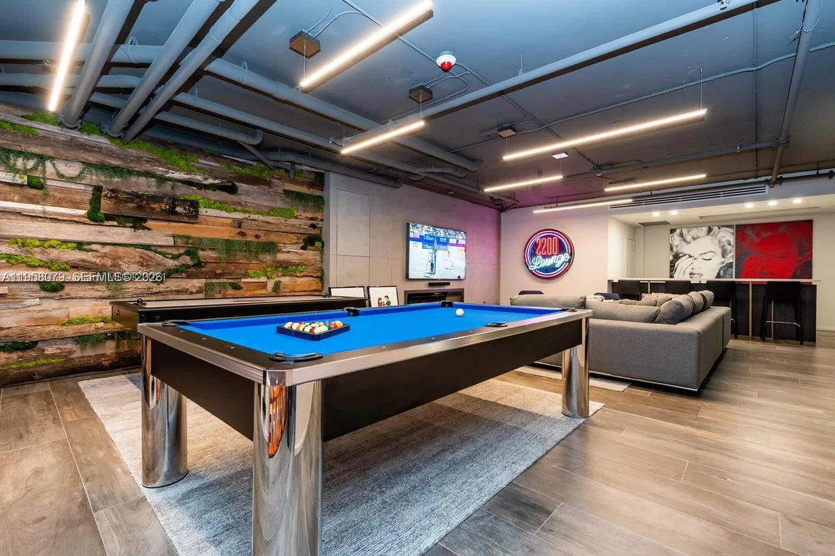 1100 Biscayne Blvd # 5401, Miami FL 33132