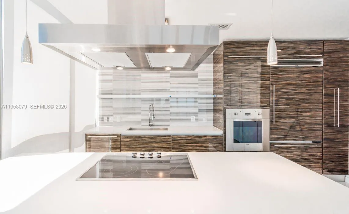 1100 Biscayne Blvd # 5401, Miami FL 33132