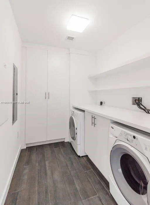 1100 Biscayne Blvd # 5401, Miami FL 33132