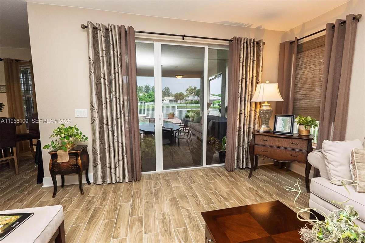 13351 SW 45th Dr, Miramar FL 33027