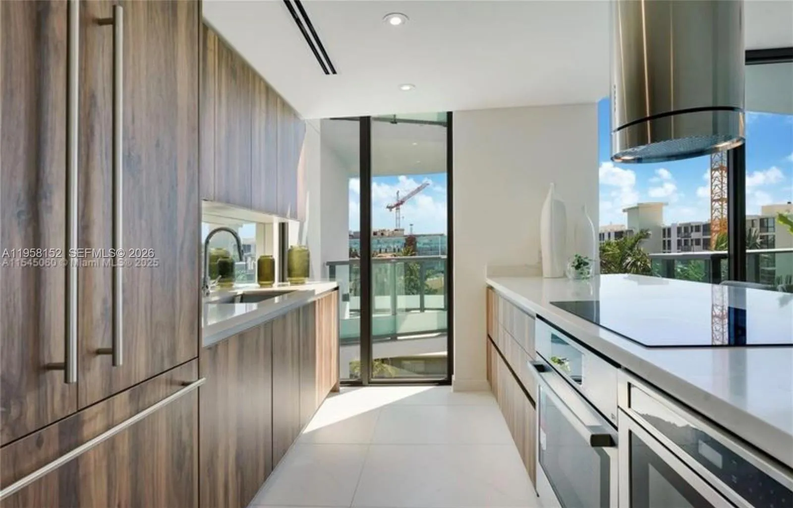 9901 W Bay Harbor Dr # 405, Bal Harbour FL 33154