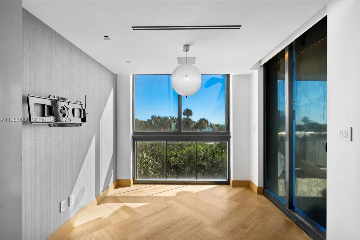 9999 Collins Ave # 3E, Bal Harbour FL 33154