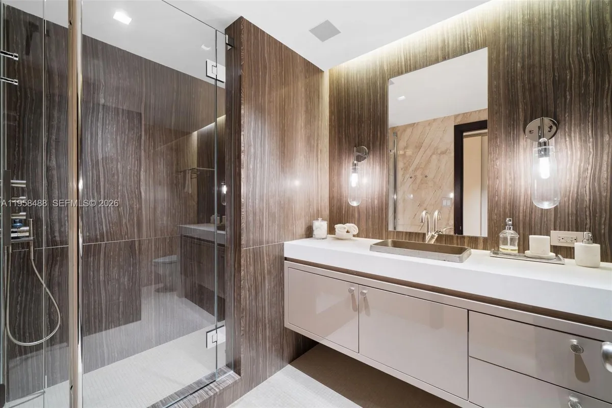 9999 Collins Ave # 3E, Bal Harbour FL 33154