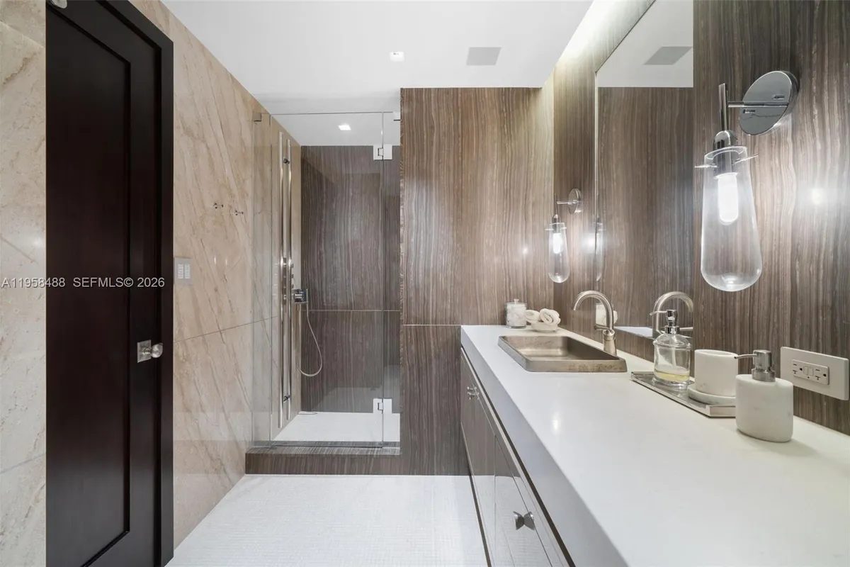 9999 Collins Ave # 3E, Bal Harbour FL 33154