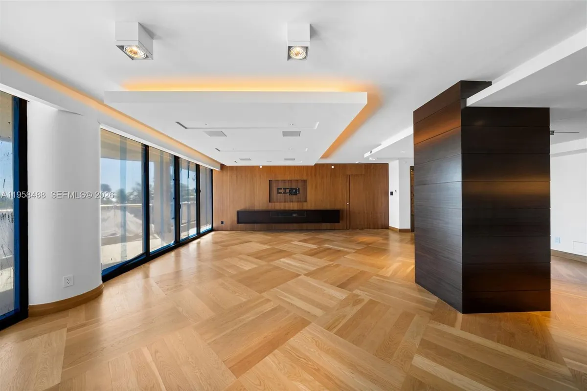 9999 Collins Ave # 3E, Bal Harbour FL 33154