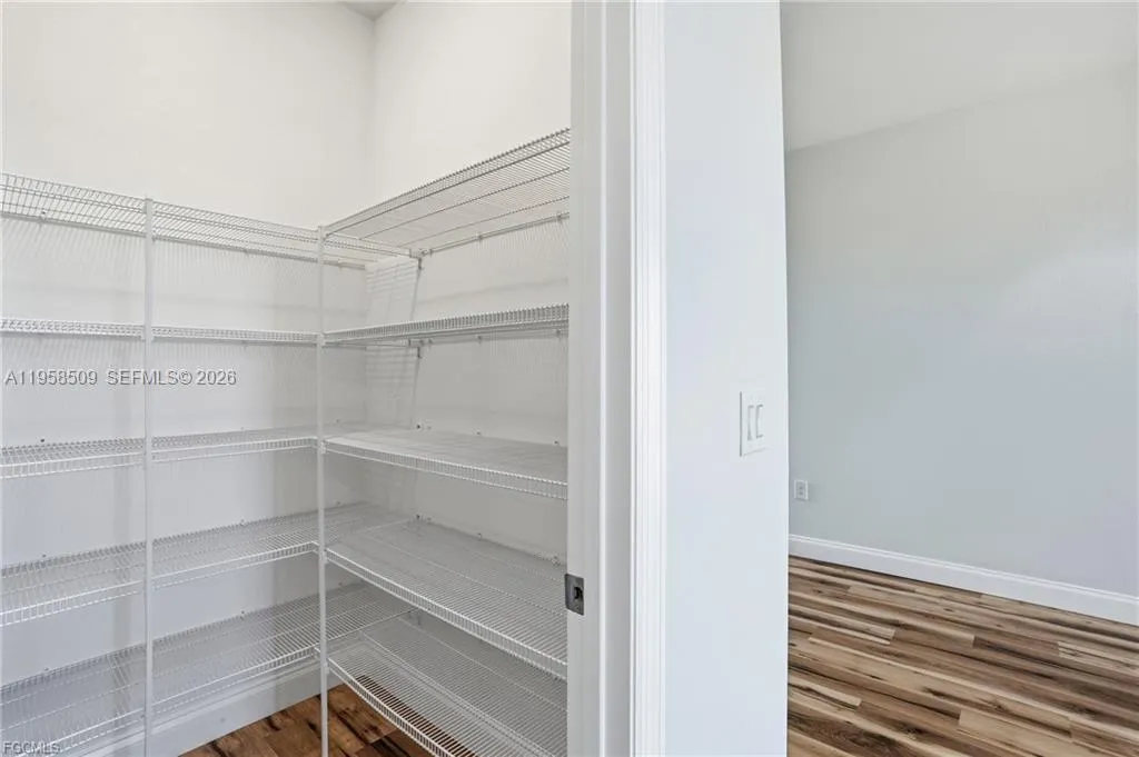 518 braelyn st, La Belle FL 33935