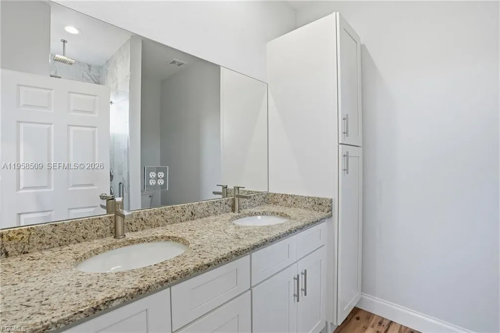 518 braelyn st, La Belle FL 33935