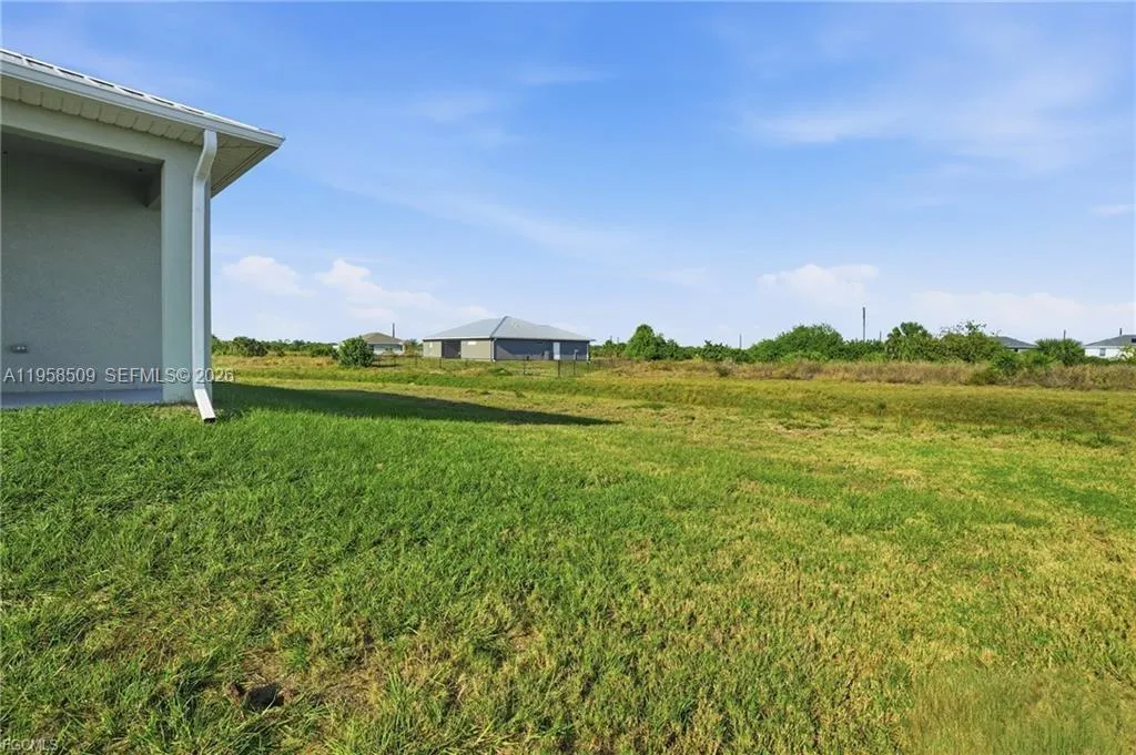 518 braelyn st, La Belle FL 33935