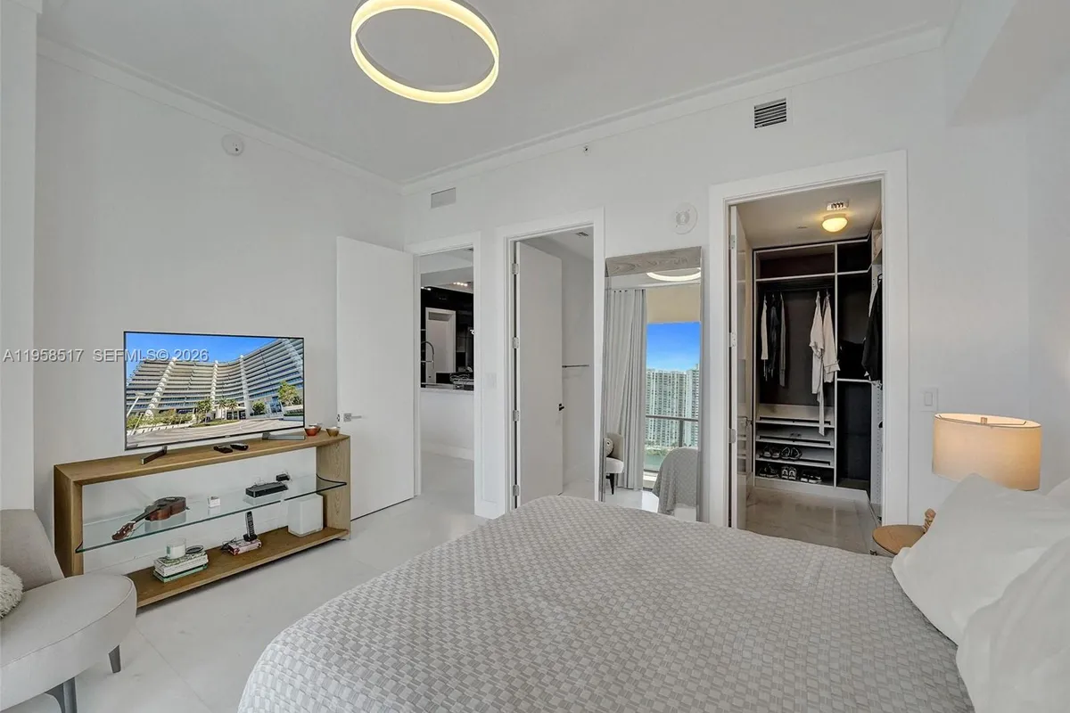 5500 Island Estates Dr # 802, Aventura FL 33160