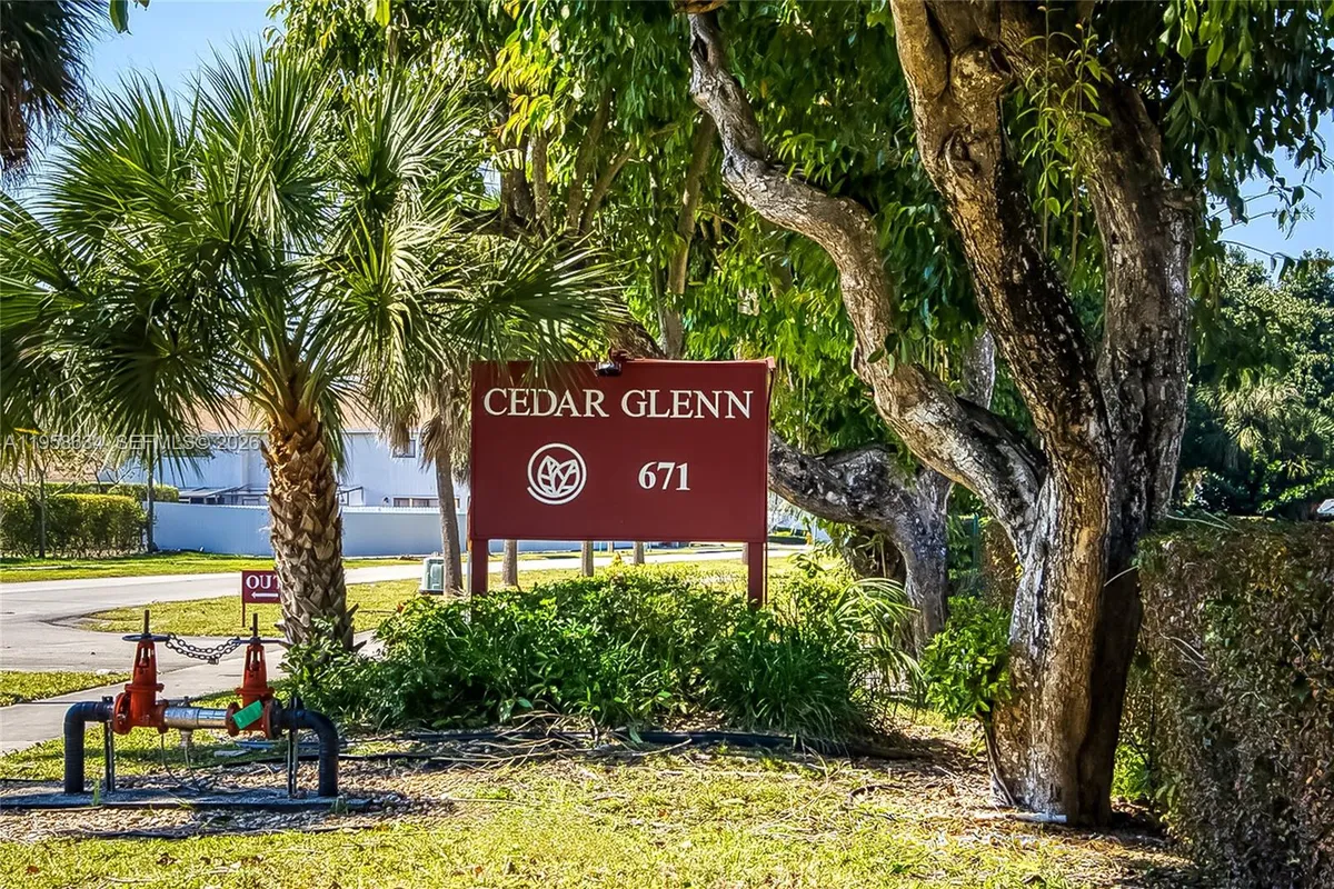 671 NE 195th St # 111E, Miami FL 33179