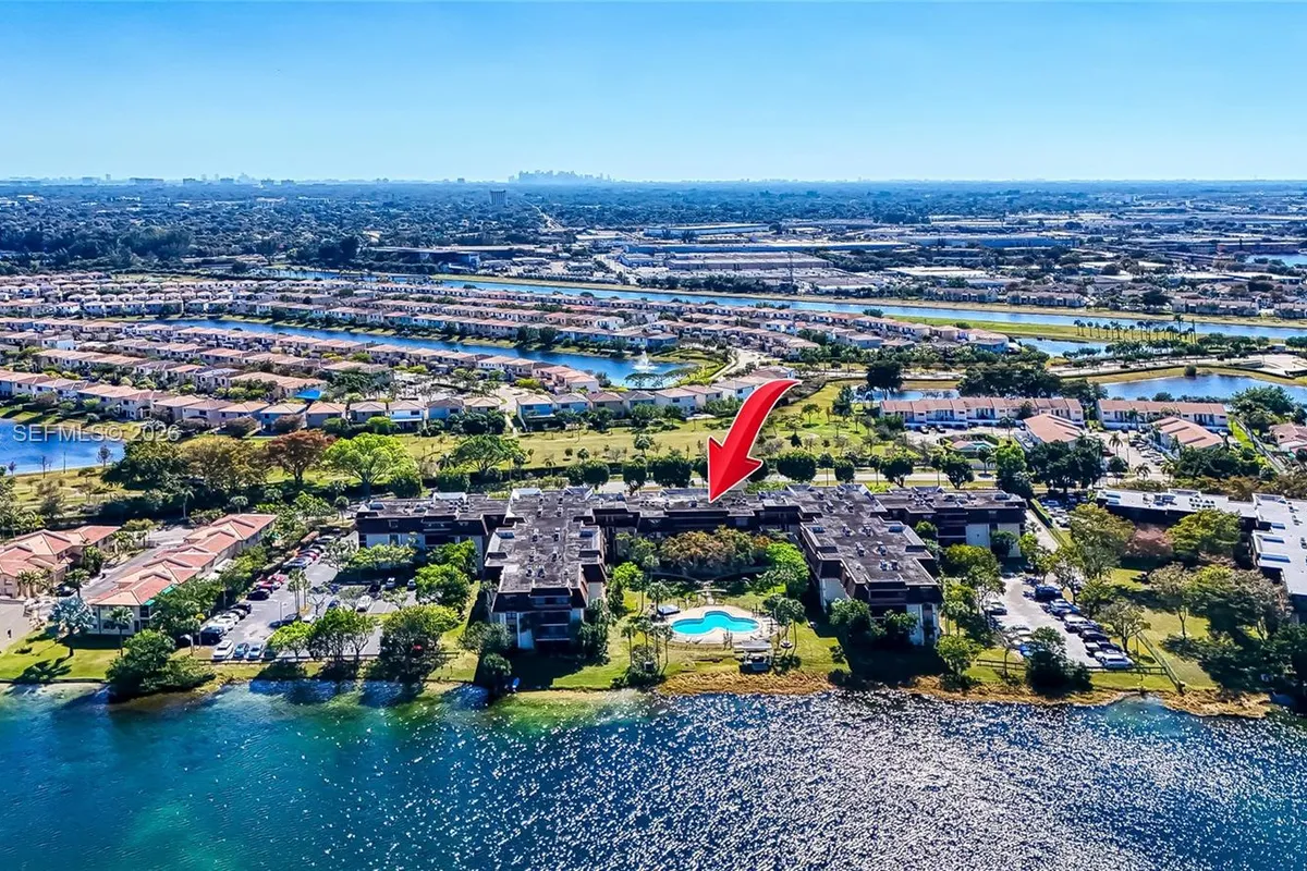 671 NE 195th St # 111E, Miami FL 33179